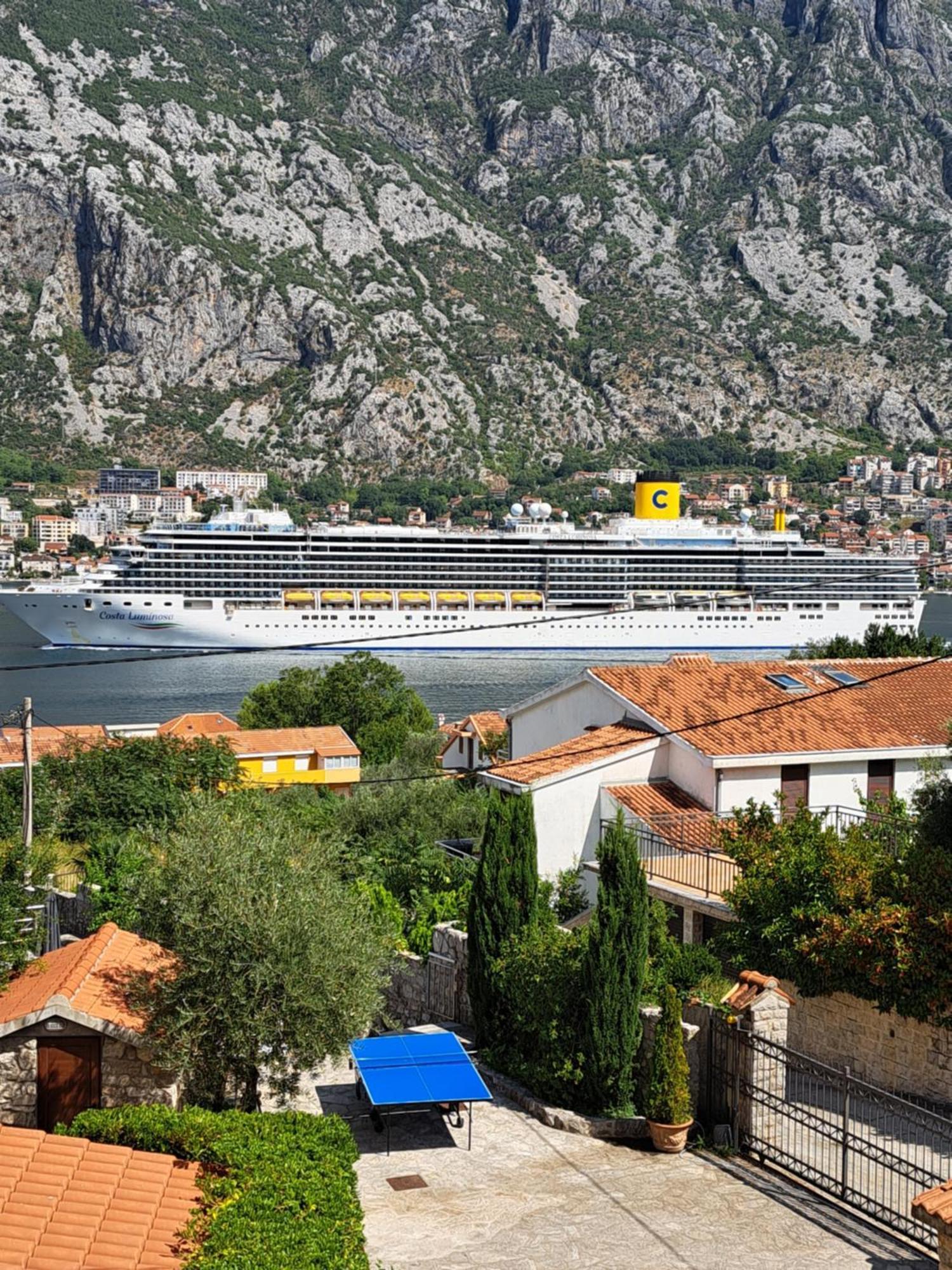 Mejic Apartments Kotor Buitenkant foto