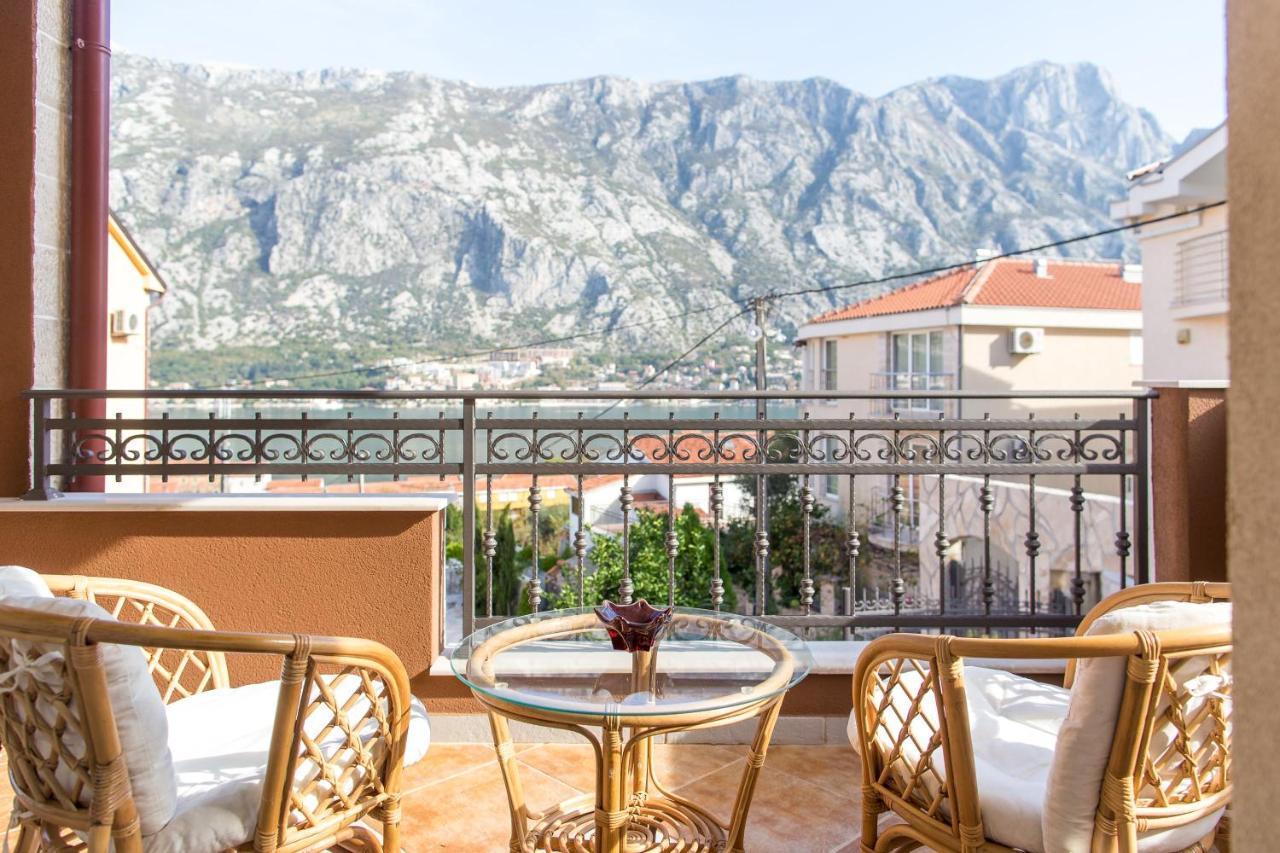 Mejic Apartments Kotor Buitenkant foto